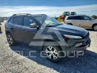 2015 Jeep CHEROKEE photo