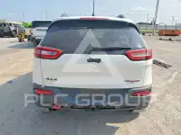 2015 Jeep CHEROKEE фото