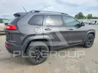2015 Jeep CHEROKEE photo