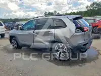 2015 Jeep CHEROKEE фото