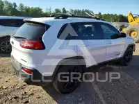 2015 Jeep CHEROKEE фото