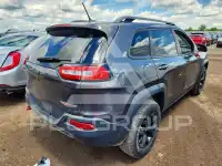 2015 Jeep CHEROKEE фото