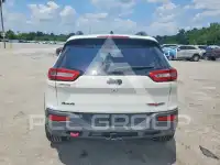 2015 Jeep CHEROKEE фото