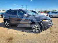 2015 Jeep CHEROKEE photo