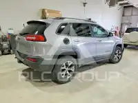 2015 Jeep CHEROKEE фото