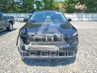 2015 Jeep CHEROKEE photo