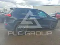 2015 Jeep CHEROKEE фото