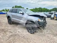 2015 Jeep CHEROKEE photo