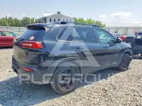 2015 Jeep CHEROKEE photo