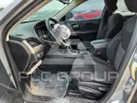 2015 Jeep CHEROKEE photo