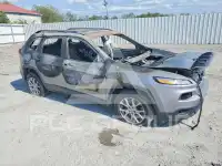 2015 Jeep CHEROKEE photo