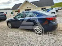 2015 Mazda 3 photo