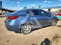 2015 Mazda 3 фото