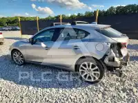 2015 Mazda 3 фото
