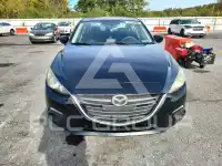 2015 Mazda 3 photo