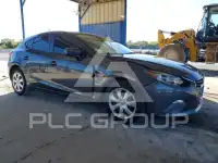 2015 Mazda 3 photo
