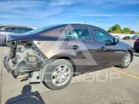 2015 Mazda 3 фото