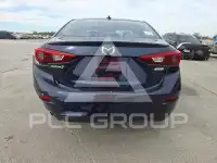 2015 Mazda 3 фото