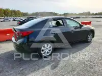 2015 Mazda 3 photo