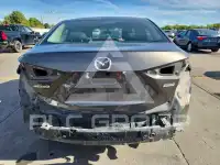 2015 Mazda 3 фото