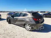 2015 Mazda 3 фото