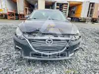2015 Mazda 3 photo