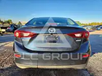2015 Mazda 3 фото