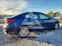 2015 Mazda 3 фото