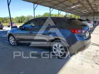 2015 Mazda 3 photo