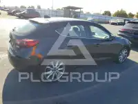 2015 Mazda 3 фото
