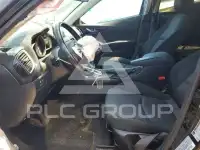 2015 Mazda 3 фото