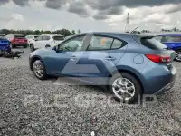 2015 Mazda 3 photo