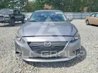 2015 Mazda 3 photo