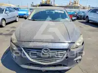 2015 Mazda 3 photo