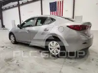 2015 Mazda 3 фото