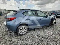 2015 Mazda 3 photo