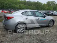 2015 Mazda 3 фото