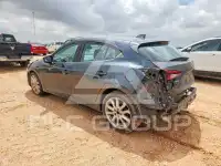 2015 Mazda 3 photo