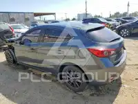 2015 Mazda 3 photo