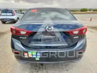 2015 Mazda 3 photo