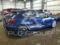 2015 Mazda 3 фото