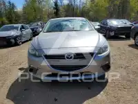 2015 Mazda 3 photo