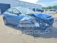 2015 Mazda 3 photo