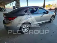 2015 Mazda 3 photo