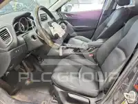 2015 Mazda 3 фото
