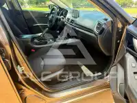 2015 Mazda 3 фото