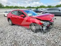 2015 Mazda 3 photo