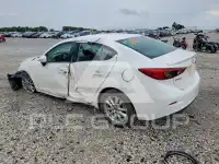 2015 Mazda 3 photo