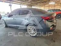 2015 Mazda 3 фото