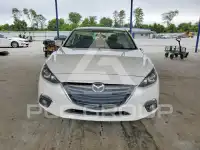 2015 Mazda 3 фото